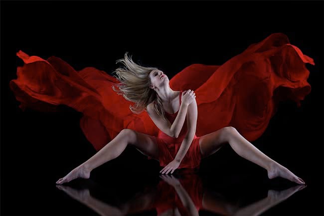 2017.04 Aubrey Siebert The Red vale