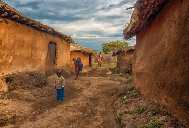 Carolyn Greathead Masaai Street Scene