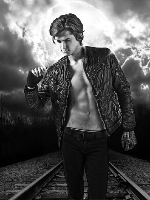 16  Darrell Fraser S Marcell - Darrell Fraser