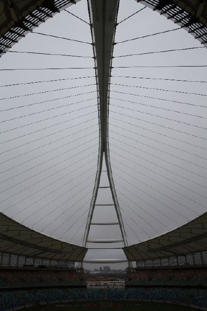 Larry Bentley s mabhida - larry bentley