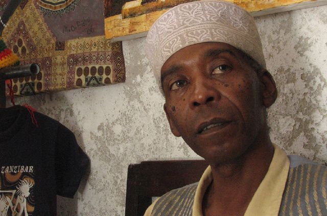 S Faruk - Thomas Niemeyer