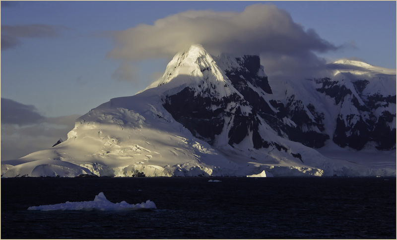 Tony Roberts - Antarctic Dawn