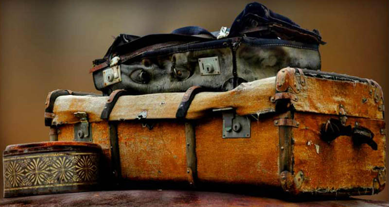 Helouise Mulder - Forgotten Luggage