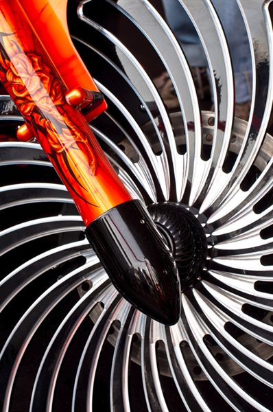 -Cutting Edge- David Mullin