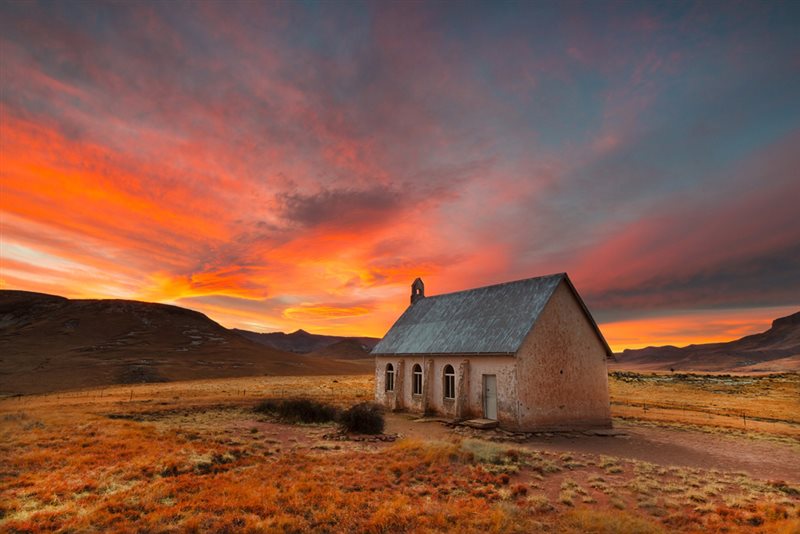 -Klein KerkieAlma Erasmus