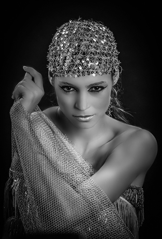 PSA Gold-Open Monochrome-Tamra Loo EngEng In Gold BW-Giap Chiu TEO-Singapore