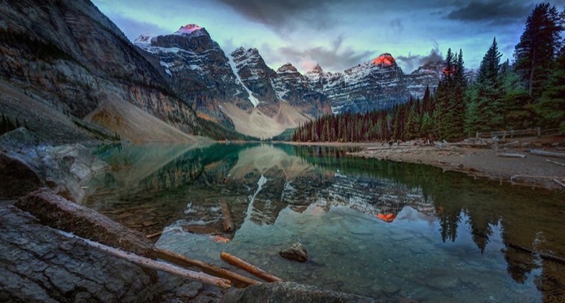 PSSA Gold-Scapes best panel-Moraine Lake Sunrise-Peter Hammer-Australia