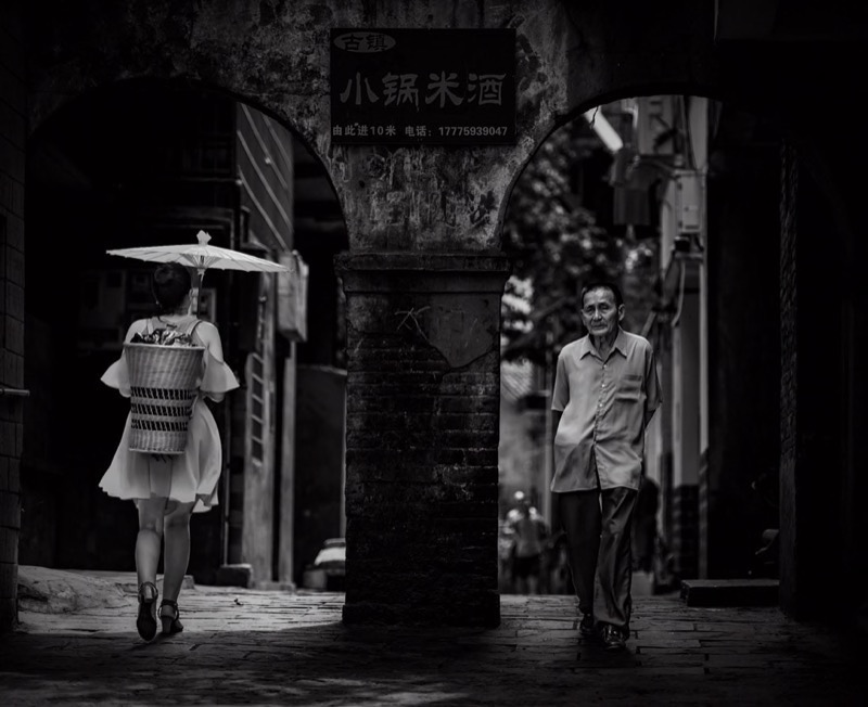 STREET PHOTOGRAPHY MONOCHROME FIAP PI M TRAD - APA Silver - Shenghua Yang - The years of time -  International - China