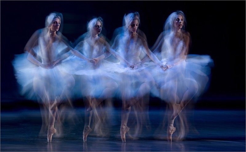 PSSA Silver Medal - Altered Reality - ballerinas - Francois Loubser - Independent