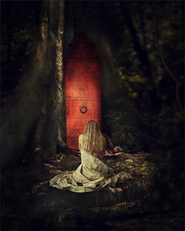 Edenvale Photo Club Medal - Open Colour - Self Doubt - Lynne Kruger-Haye - Tygerberg Photographic Society