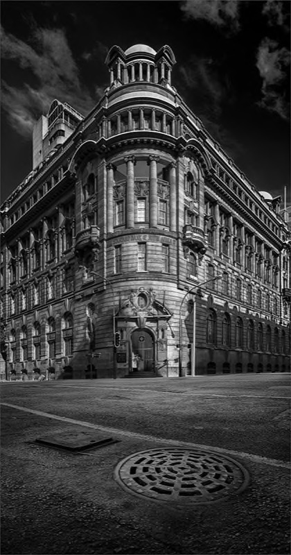 PSSA Silver Medal - Travel&Street Photography(Mono) - Old Standard Bank of SA - Simon Fletcher - Rustenburg Photographic Society