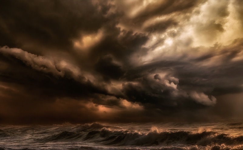 PSSA Silver Medal-Scapes - Colour-The raging tempest-Charlaine Gerber-Photo Challenge Camera Club