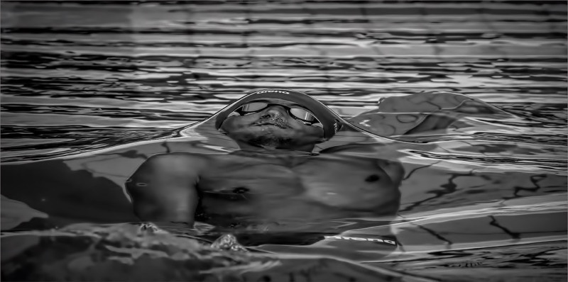 PSSA Bronze-Open Monochrome-Backstroke Swimmer-Andre Serfontein-Imagelink Virtual Club