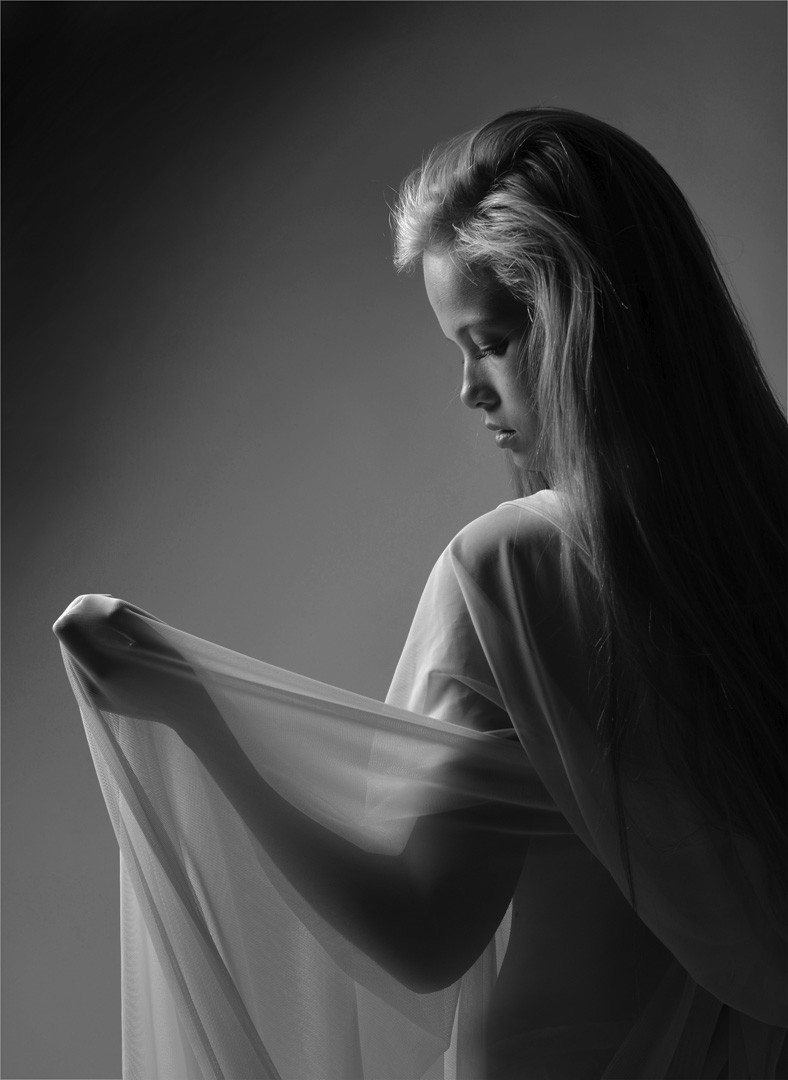 Peter Hardcastle Edged Beauty