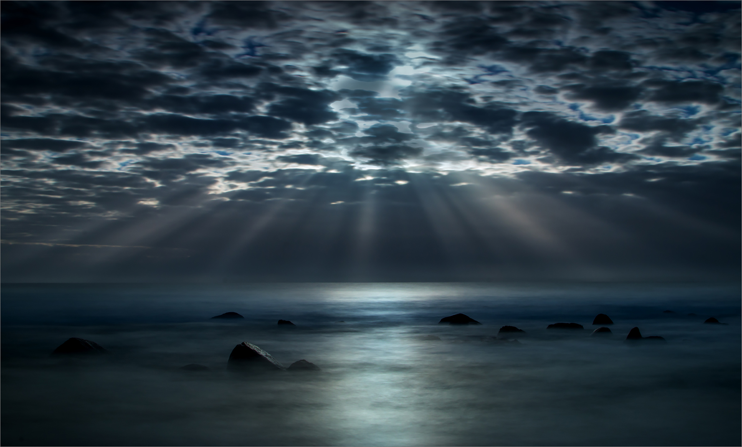 Louisa van Niekerk - Rocky rays