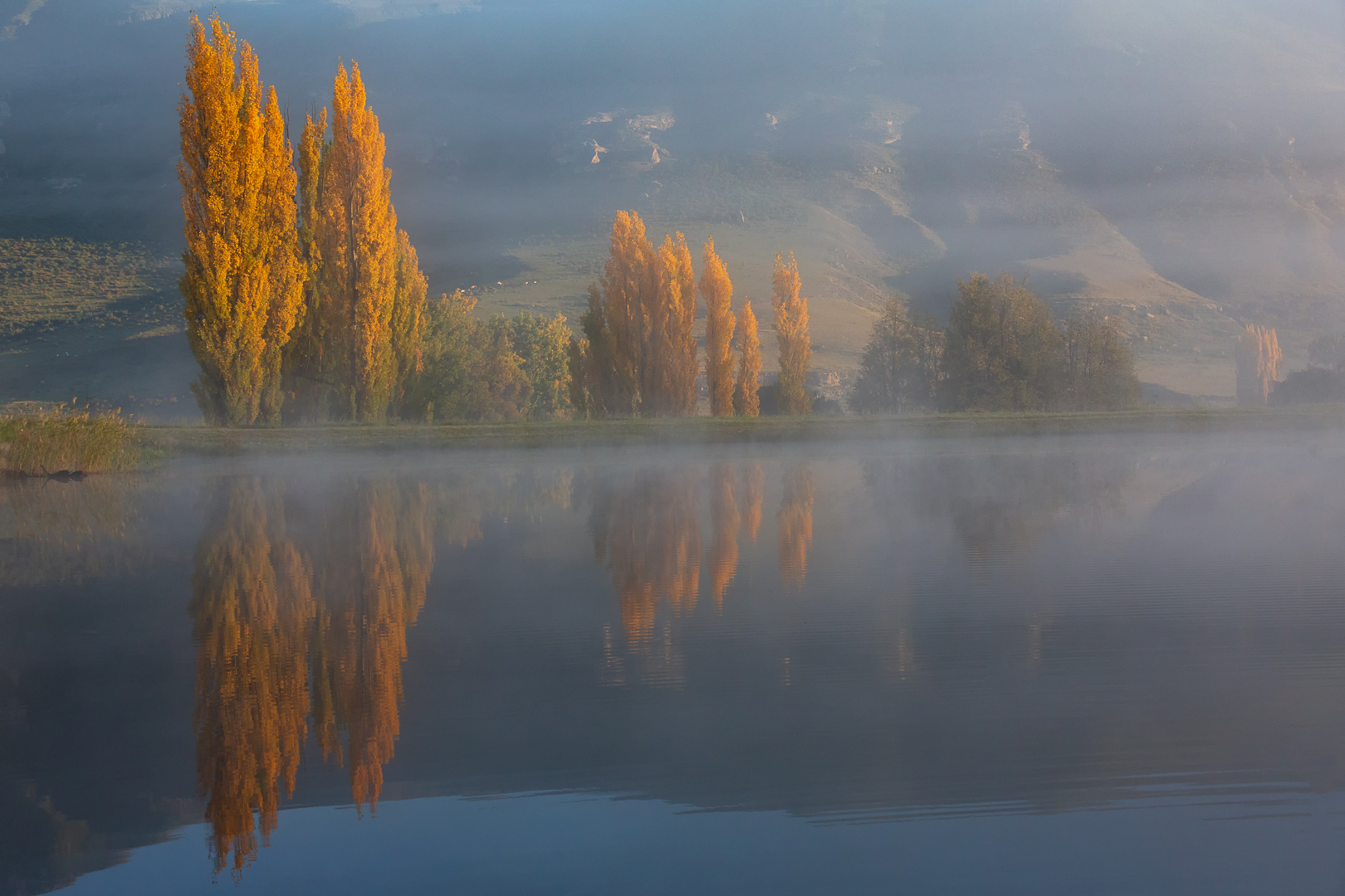 PSSA Silver Medal-Scapes Colour-Reflection on the misty dam-Alta Oosthuizen-Pretoria Photographic Society