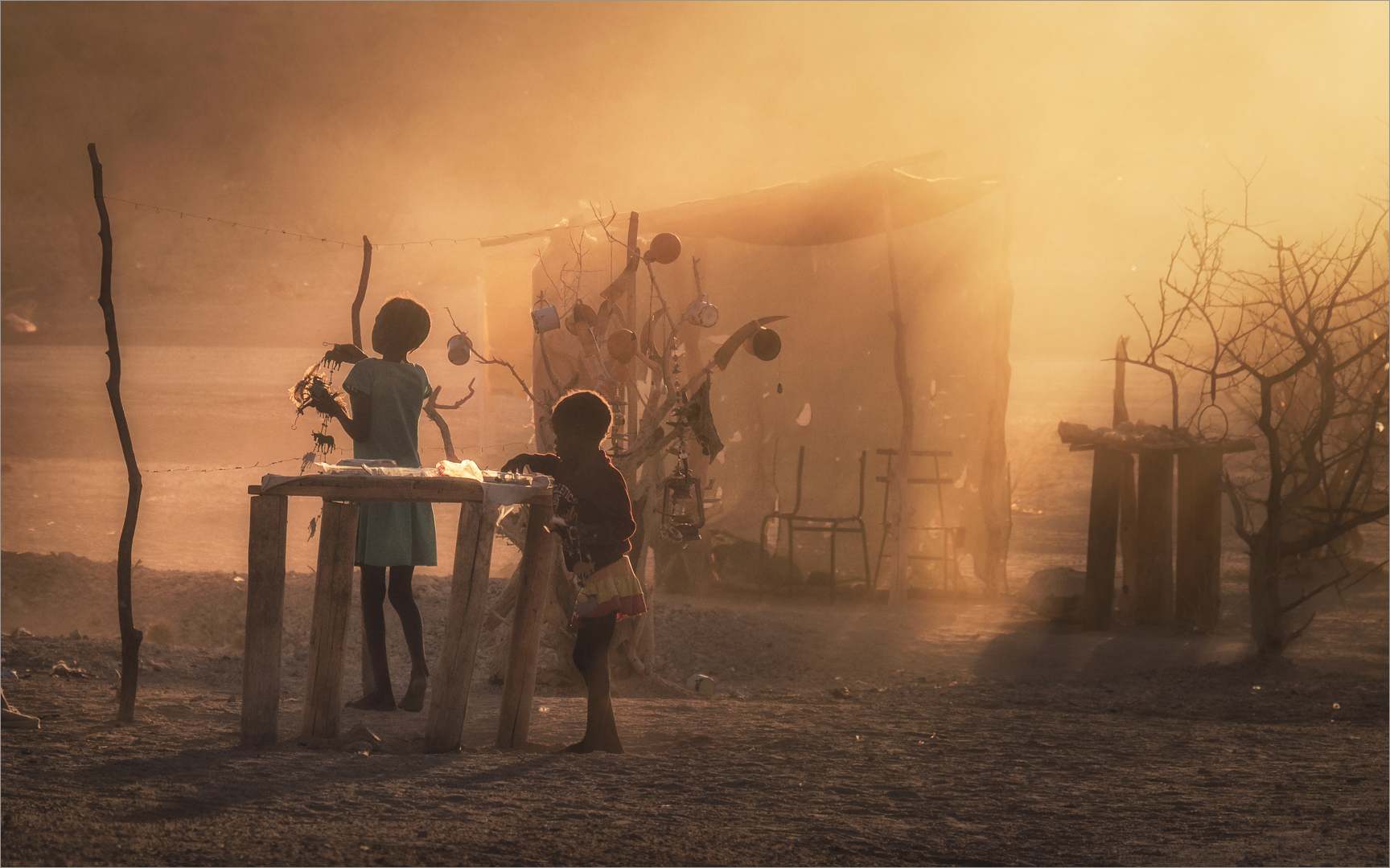 PSSA Silver Medal - Open Colour - Setting up Shop - David Mullin - Amber Camera Club