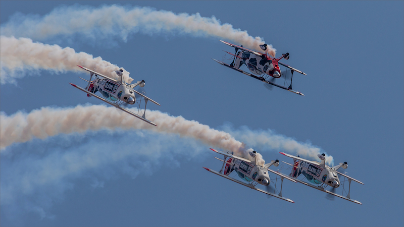Hannes van den Berg Smoking Hot