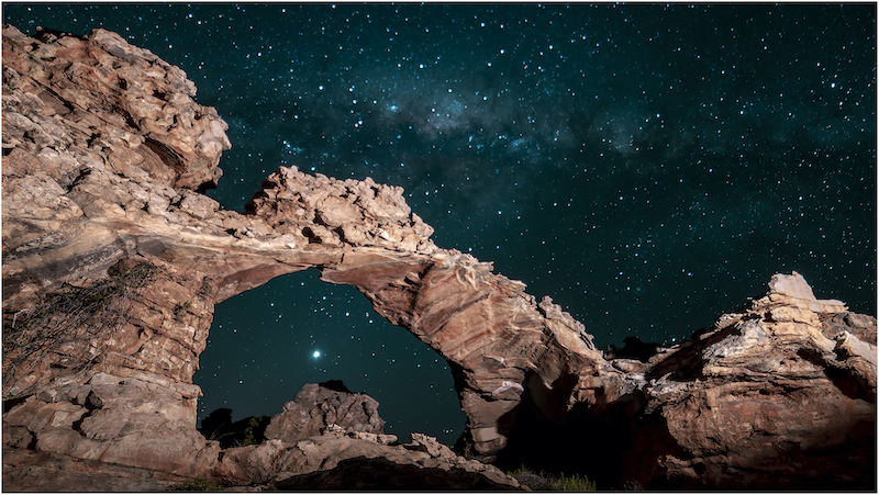2201-David Wilson- Hermanus Photographic Society- Bronze Medal Nature- Morava International Salon – Venus Setting Under Rock Arch