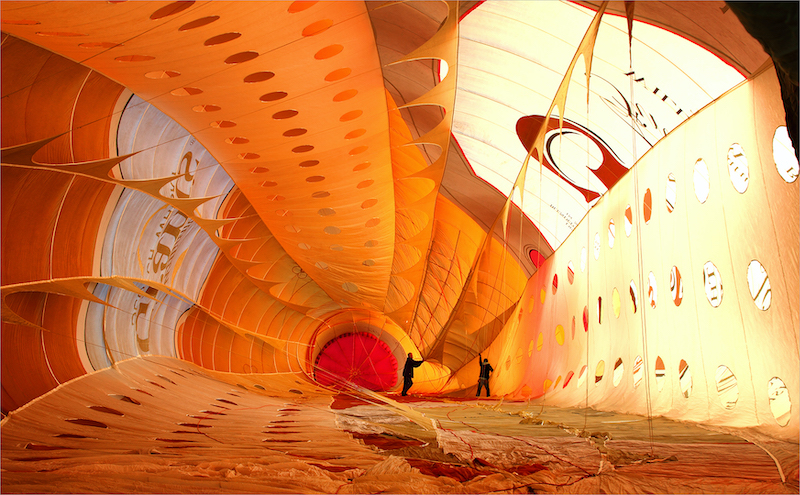 PSSA Silver Medal-Open Colour-Prepping the balloon-Cliffy Els-Southern Suburbs-Camera Club