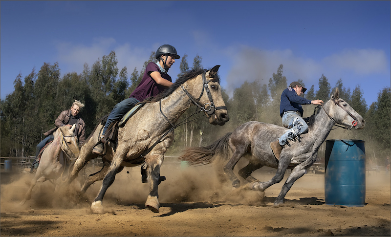 PSSA Silver Medal-Sport Colour-The barrel race-Dries Fourie-Vereeniging Photographic Society