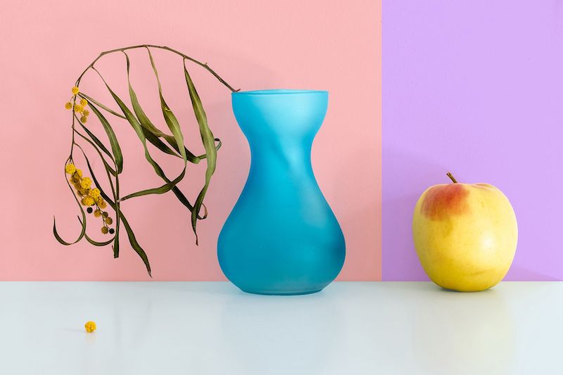 FIAP Gold Medal - Visual Art Colour or Mono  La mela la mimosa e il vaso blu  Biagio Salerno Italy