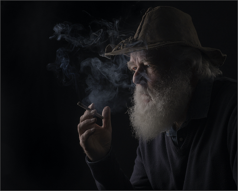 PSSA Silver Medal-Human Portraits Colour-The smoker-Willem Pieterse-Boksburg Camera Club