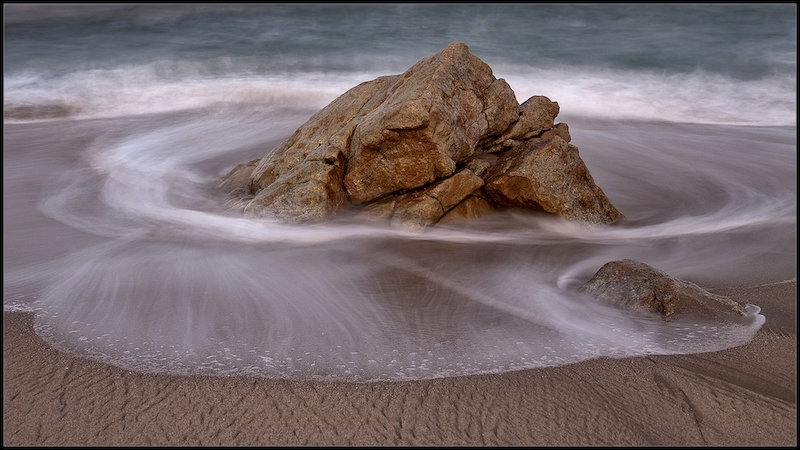 VPS Silver Medal-Water Colour-Circled-Michael Feistel-Brandpuntfotoklub