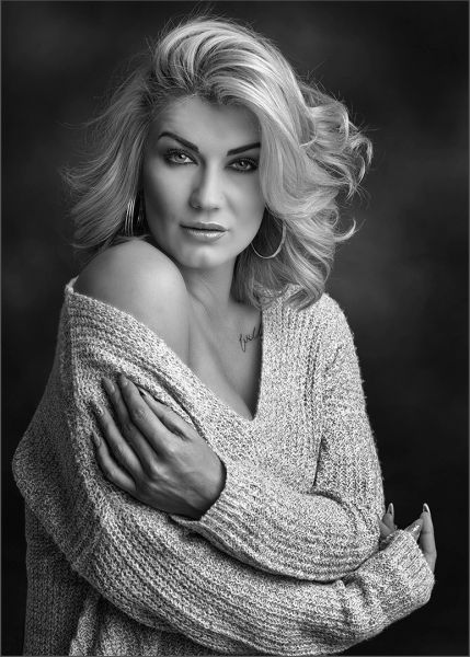 PSSA Silver Medal - Human Portraits Mono -Nikki in Winter - Aubrey Siebert - Southern Suburbs Photography Club