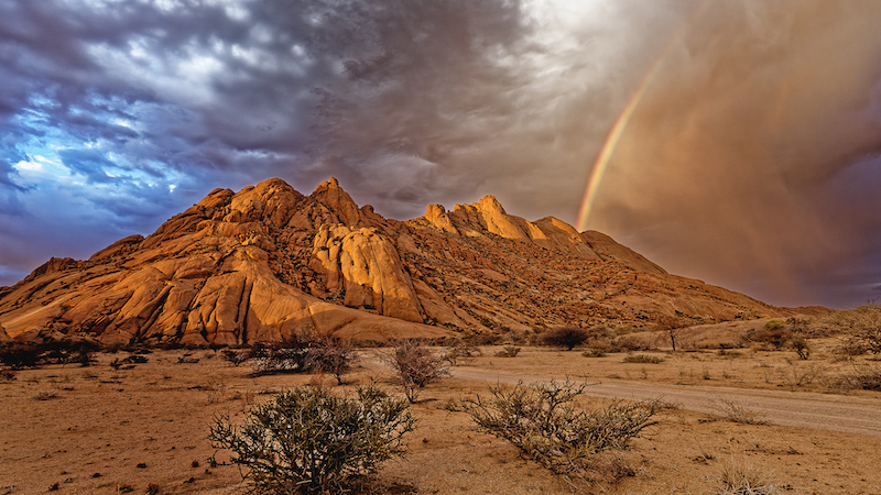 PSSA Silver Medal-Scapes - Colour-SPITZKUPPE STORM 1-Johan van Wyk-Tygerberg Photographic Society