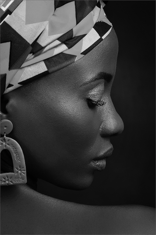 PSSA Silver Medal - Open Monochrome - Close up of Angel - Robbie Aspeling - Sandton Photographic Society