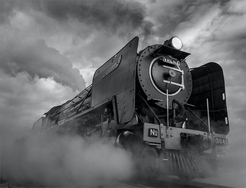 PSSA Silver Medal-Open Mono Prints-Reef Steamers - 01-Russell James-Southern Suburbs Camera Club