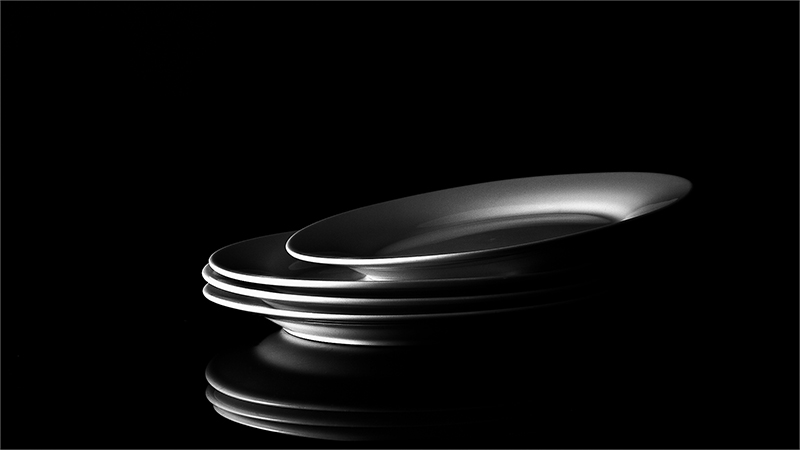 2303-Carol Phillips-Knysna Photographic Society-GIP Medal Mono-German International Photocup-Plates black and white