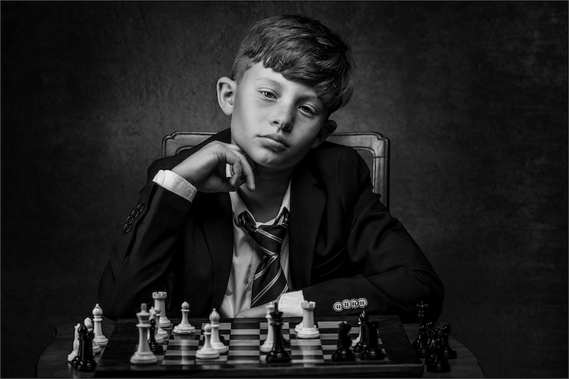 CLUB SILVER MEDAL - OPEN MONO - BORED WITH THIS GAME - ROBBIE ASPELING - SANDTON PHOTOGRAPHIC SOCIETY