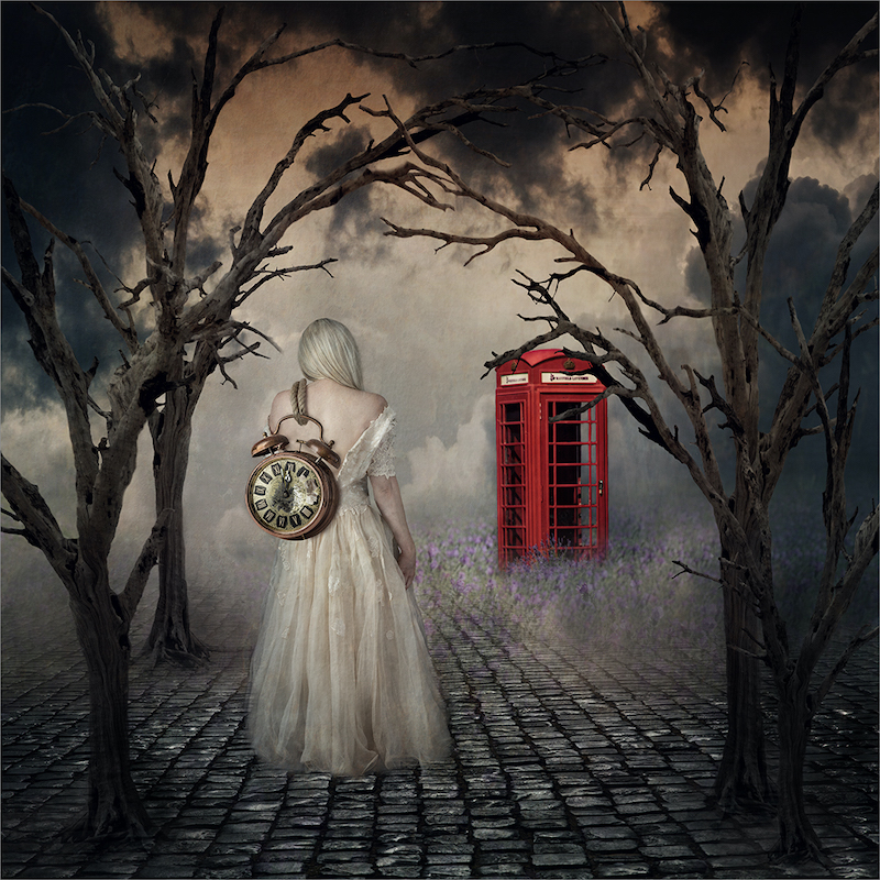 Amber Camera Club Silver Medal-Open Colour-The burden of time-Lynne Kruger-Haye- Ignite Photo Club