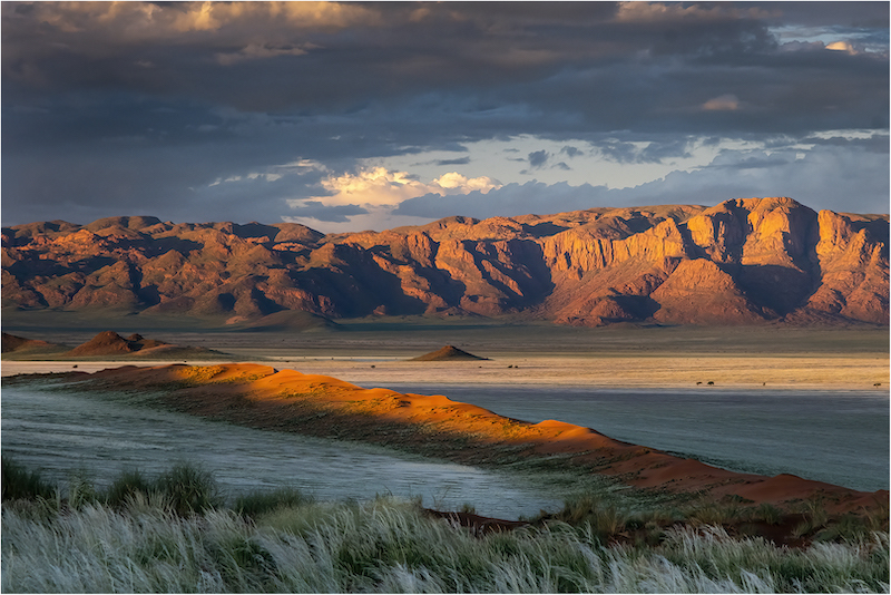 Scapes - Colour-PSSA Silver Medal-Cape Town Photographic Society-Anna Engelhardt-Rainclouds over Namib Rand