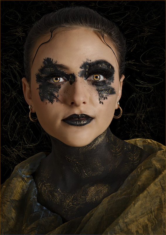 PSSA Silver Medal - Portraits - Human and Animal - Colour - Golden Leave - Corine Ross - Krugersdorp Camera Club