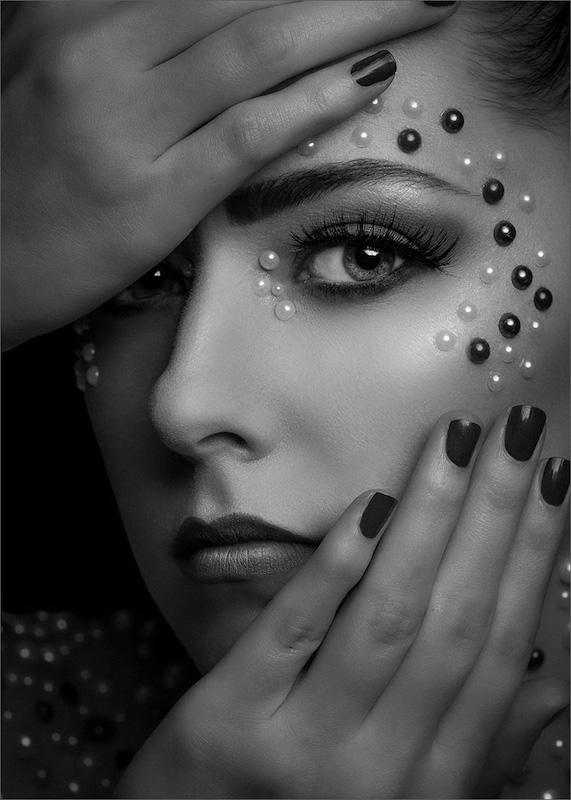 PSSA Silver Medal - Human Portraits - Monochrome - Rianica 7980 - Hannes Claassens  - Midlens Fotoklub