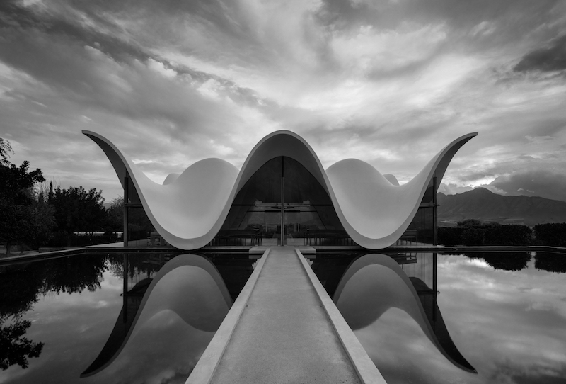 TAFKLUB Silver Medal - Prints Open Monochrome - Symmetry and Balance - Kim Stevens - Cape Town Photographic Society