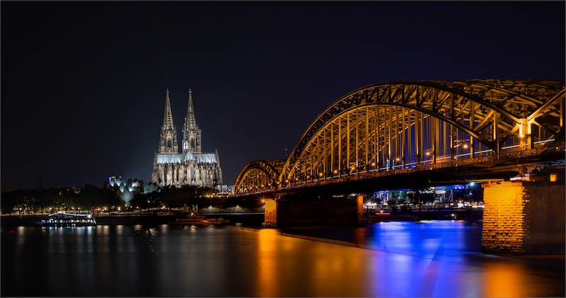 PSSA Silver Medal-Scapes-Cologne bridge scene HD-Henry Oppel-Hibiscus Coast Photographic Society