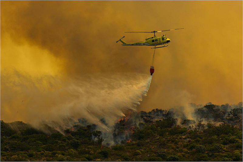Fish Hoek Photographic Society - Johan Kloppers - Fighting the Fires