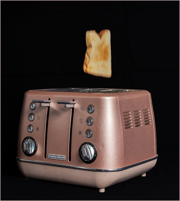 IPIP Photographic Club - Hilton  Stone - Jumping Toast