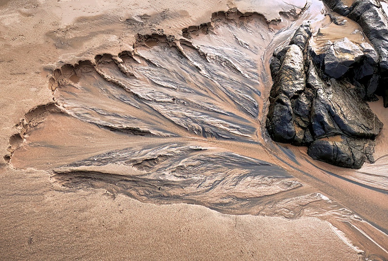 Photographic Society of South Africa (PSSA) - Gerrit van Rooyen - Erosion from water draining during low tide