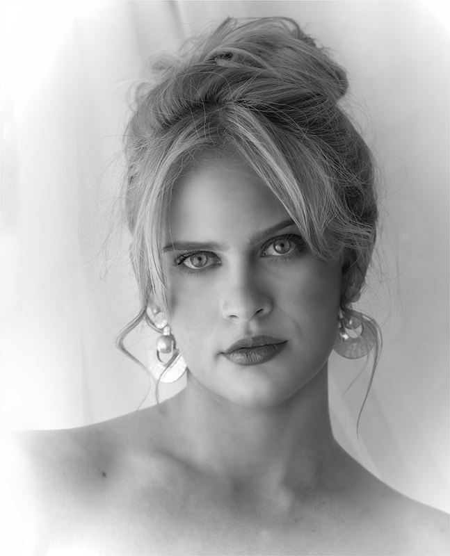 MONIQUE VAN ROOYEN - Klerksdorp Fotografie Klub - Lizzy Dreamy