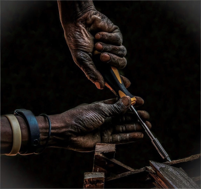 Centurion Camera Club - Ennerine Brits - Hendrik hard aan die werk