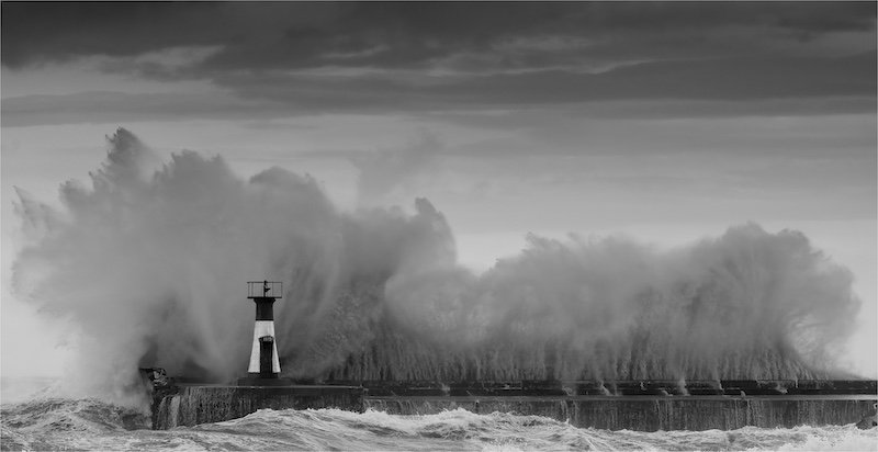 Paarl Photographic Club - Arnold van Dyk - Kalk Bay storms