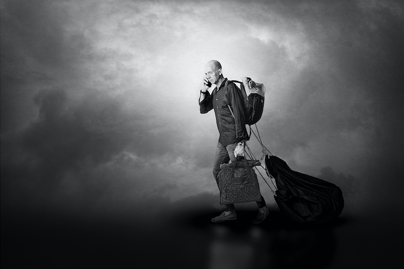 Hibiscus Coast Photographic Society - Elsabe du Toit - The stuff we carry with us