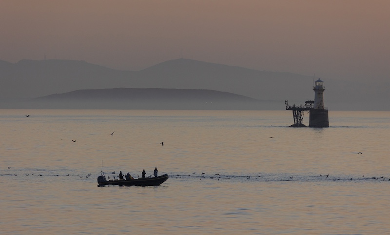 Fish Hoek Photographic  Society - marielouise  cardwell - False bay dawn