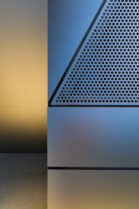 PSSA GOLD MEDAL-BEST PANEL-VISUAL ART-ALU CLADDING-HELMUT PAUL-GERMANY