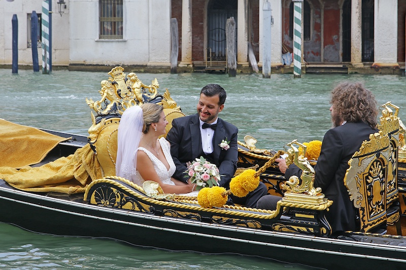 BCC Medal - PJ Travel and Street - I do - Jacqueline Cilliers - Boksburg Camera Club